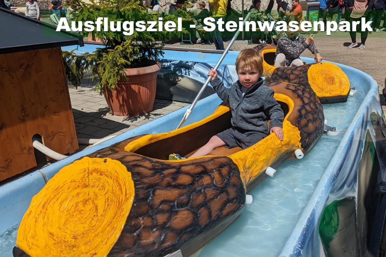 Wohlfuehl-Ferienwohnung 80 Qm, 8 Personen, Aussicht & Heimkino Todtnau Luaran gambar